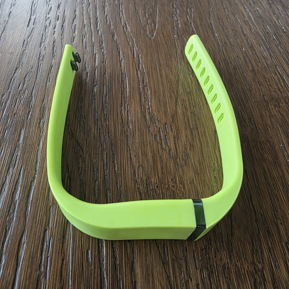  Set of 7 Fitbit Flex Wireless Activity and Sleep Tracker Wristbands No Charger - Picture 4 of 11